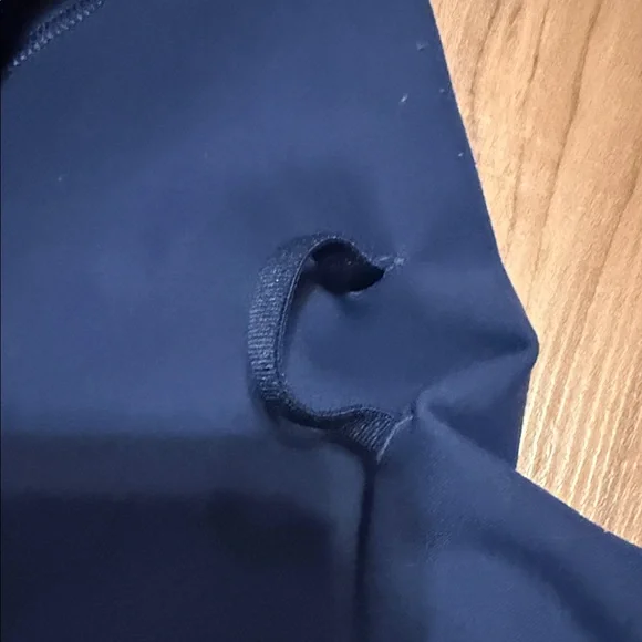 Women’s Navy Active Leggings Lululemon - Picture 4 of 7